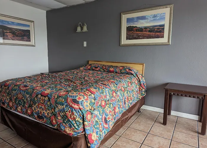 Austin Motor Inn