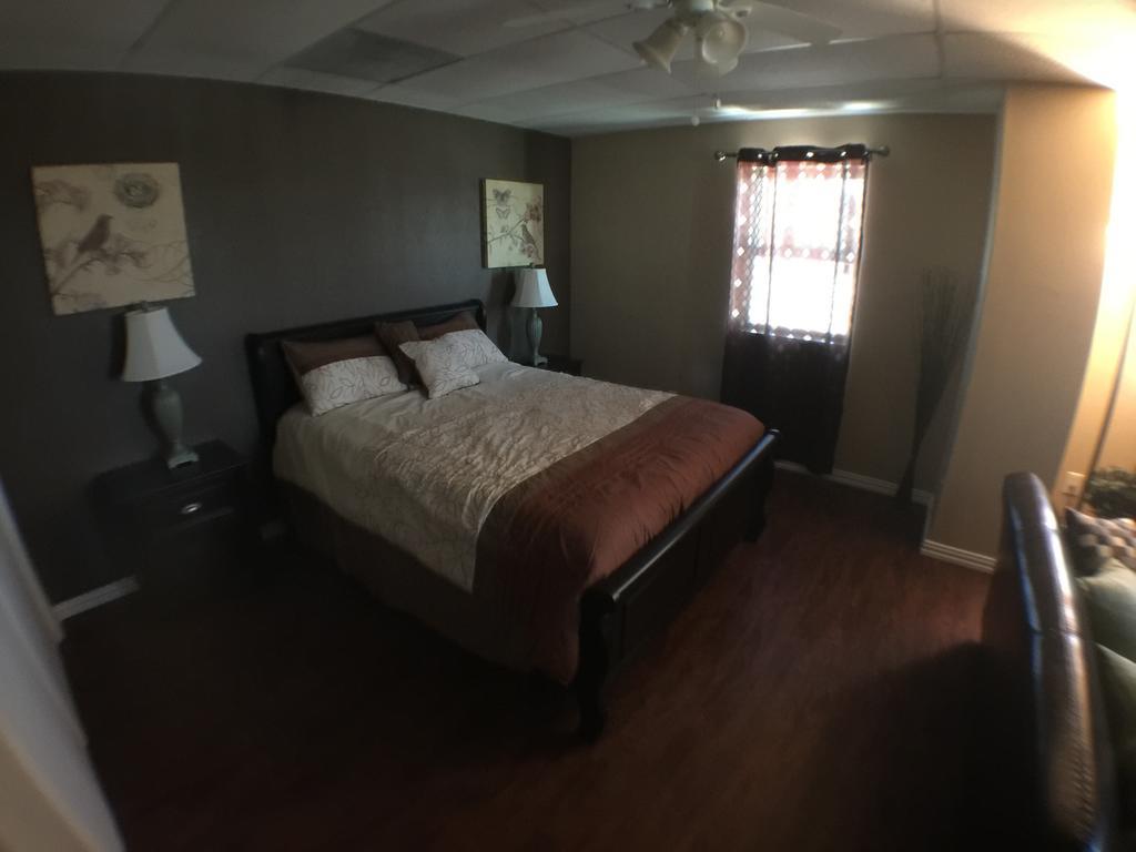 Motor Motel